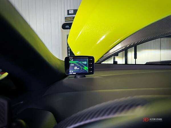 Lamborghini Revuelto 防護罩、測速器、記錄器一次到位 5