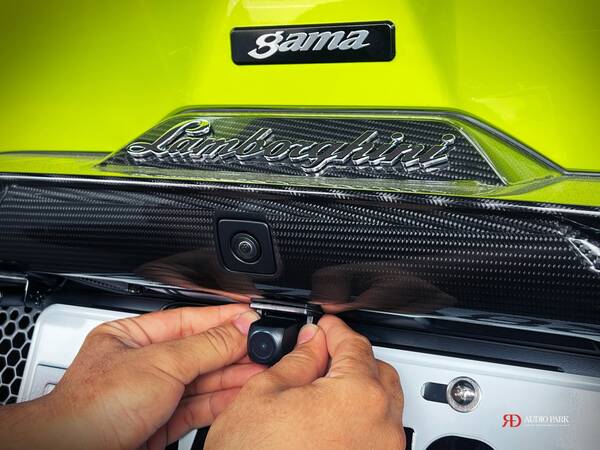 Lamborghini Revuelto 防護罩、測速器、記錄器一次到位 9