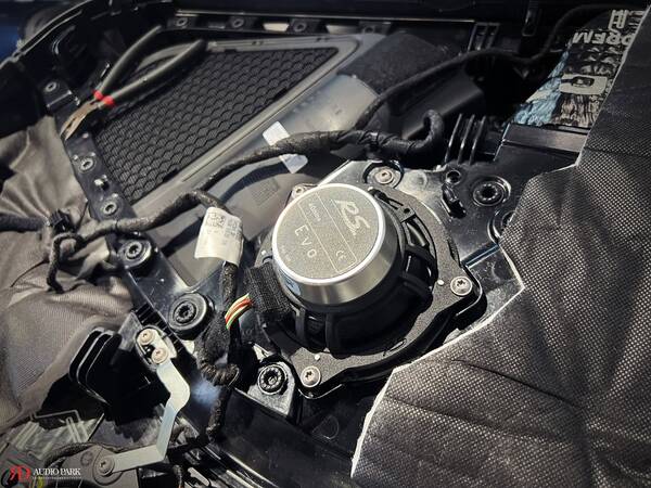 Porsche 911 Turbo S RS 保時捷專用升級套件 11