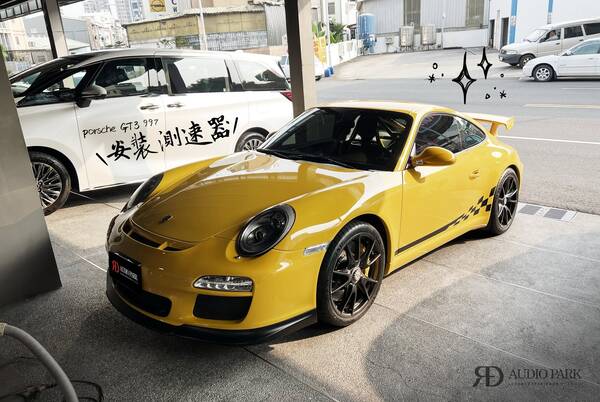 Porsche 997 GT3 測速器安裝 1
