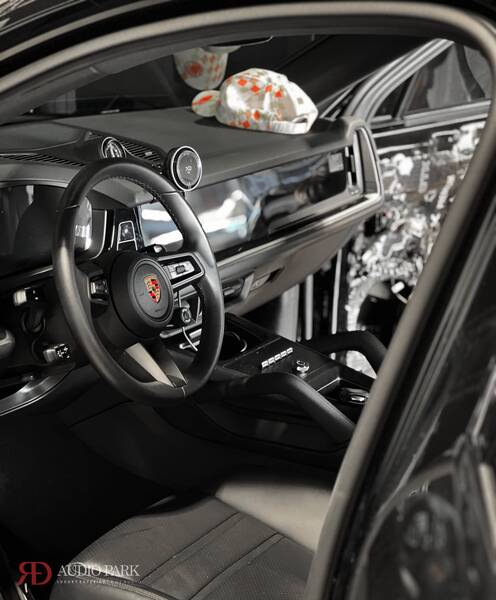 Porsche Cayenne 全車寧靜工程＋RS Audio＋Helix 完整升級 4