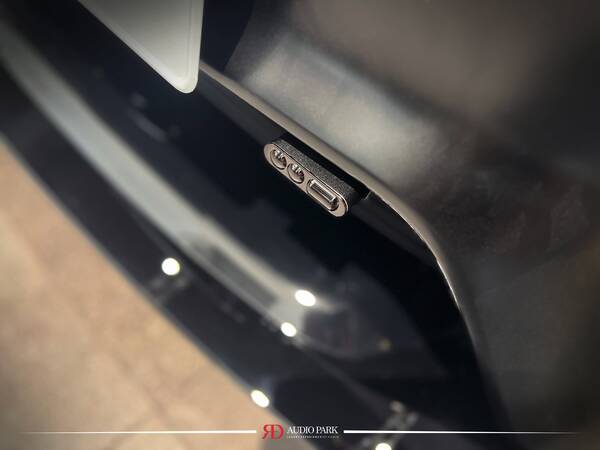 Porsche 718 Cayman GT4 RS 行車三寶 9